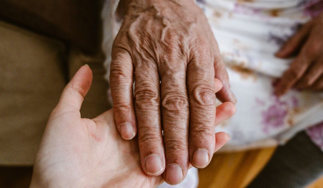 10 Common Elder Care Mistakes Families Make (And How to Avoid Them)